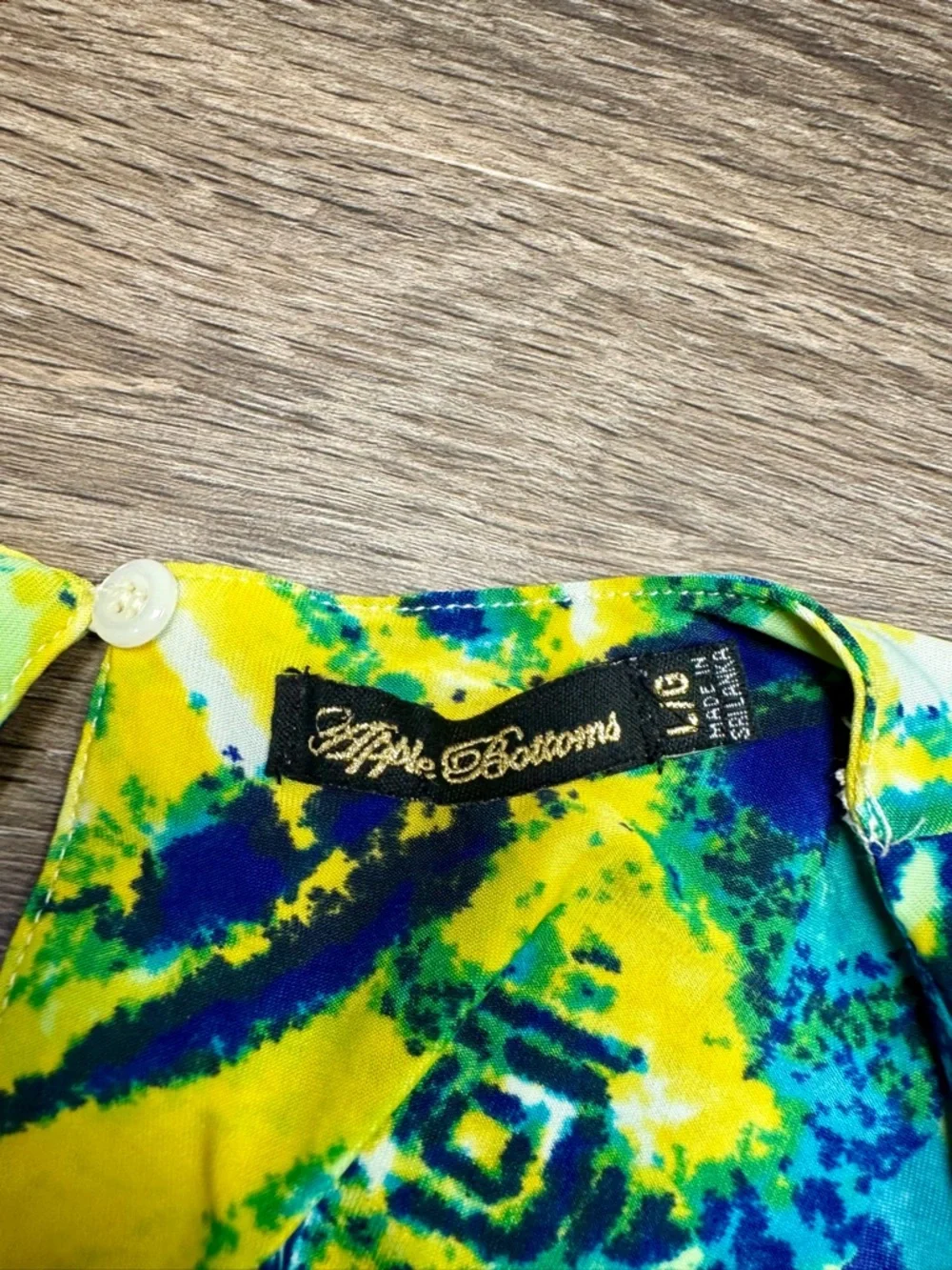 NWT Apple Bottoms Blue Green Abstract Print Wrap Romper L/G - Picture 3 of 5